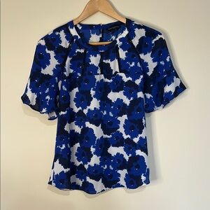 Banana Republic Short Sleeve Blouse
